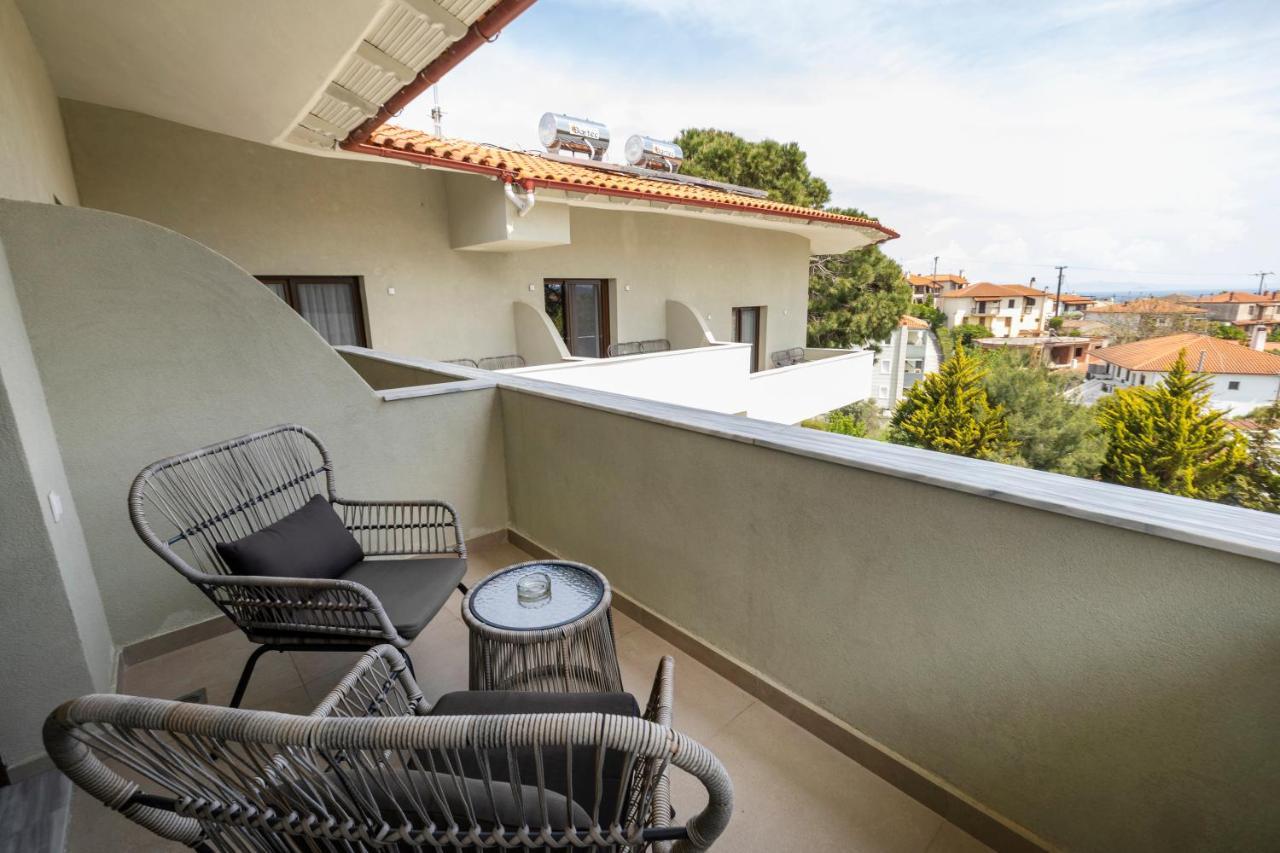 Rigas Supreme Hospitality Aparthotel Afytos Ngoại thất bức ảnh